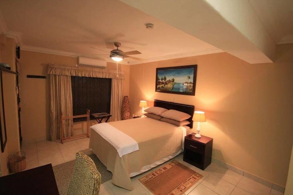 Lapa Lighthouse B&B Umhlanga Exterior photo